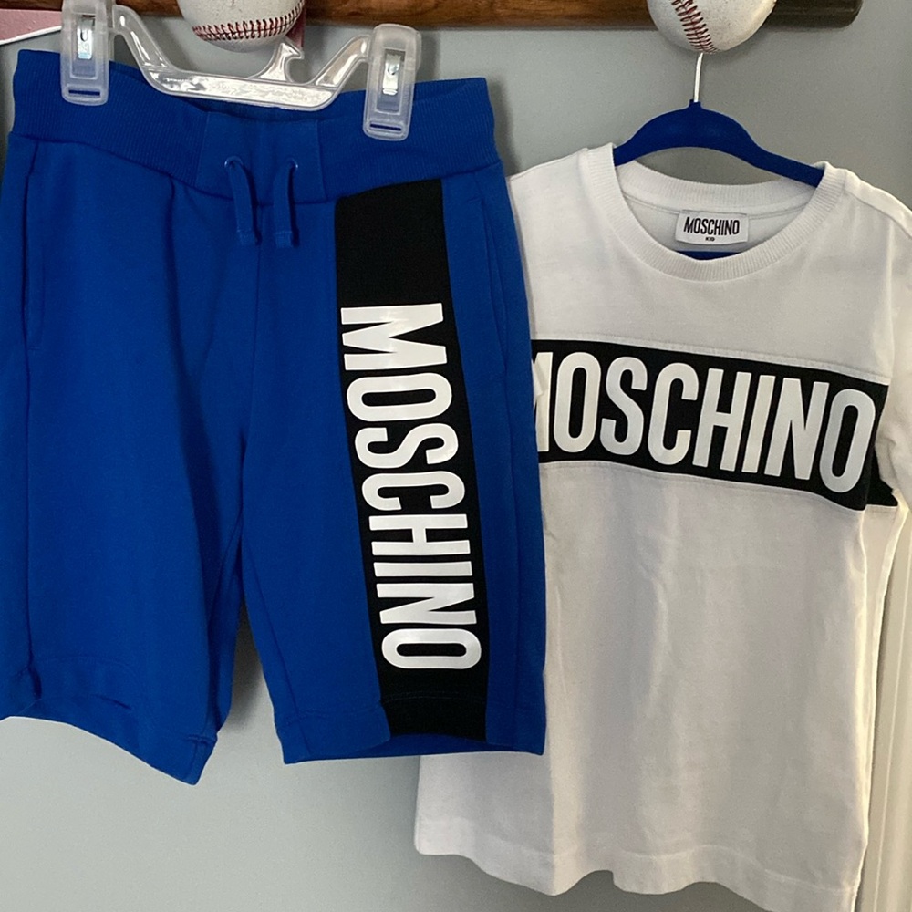 Moschino kid size 8